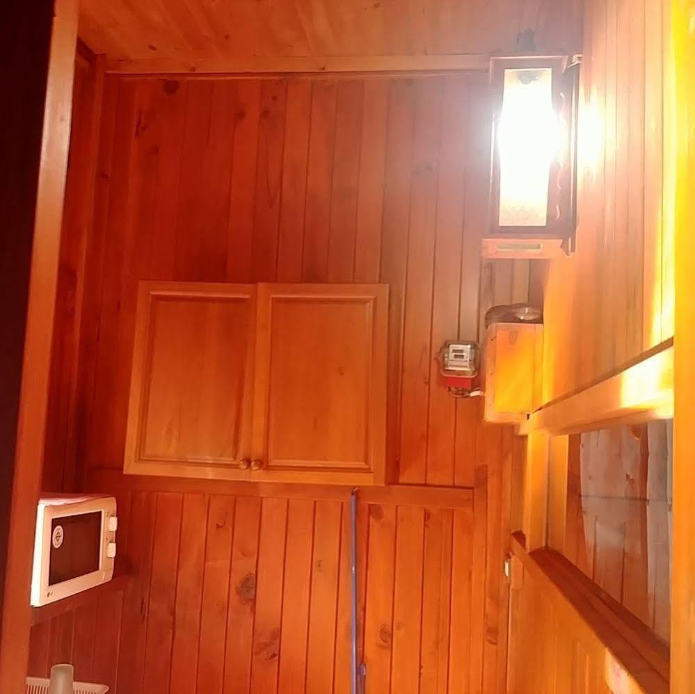 Wood House Pattaya Hotel Exterior foto